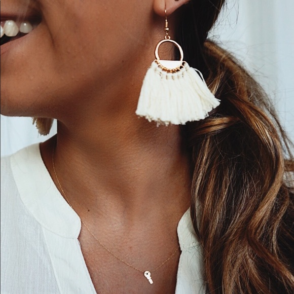 •Antigua Tassel Earrings• - Picture 4 of 6